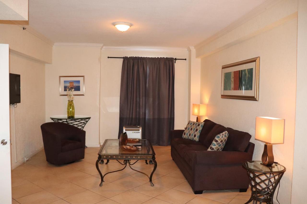 On Hollywood Beach - Affordable Two Bedrooms Sleeps 6 With Two Bathrooms Dania Beach Exterior photo